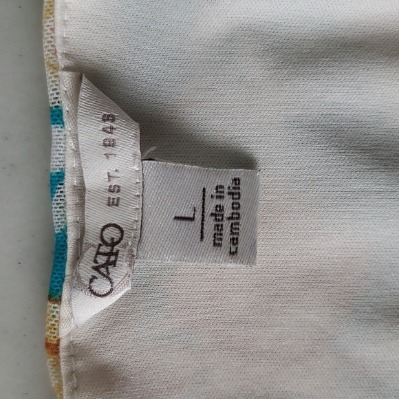 Cato Colorful Floral/Animal Print V-neck Blouse Large - Picture 5 of 7